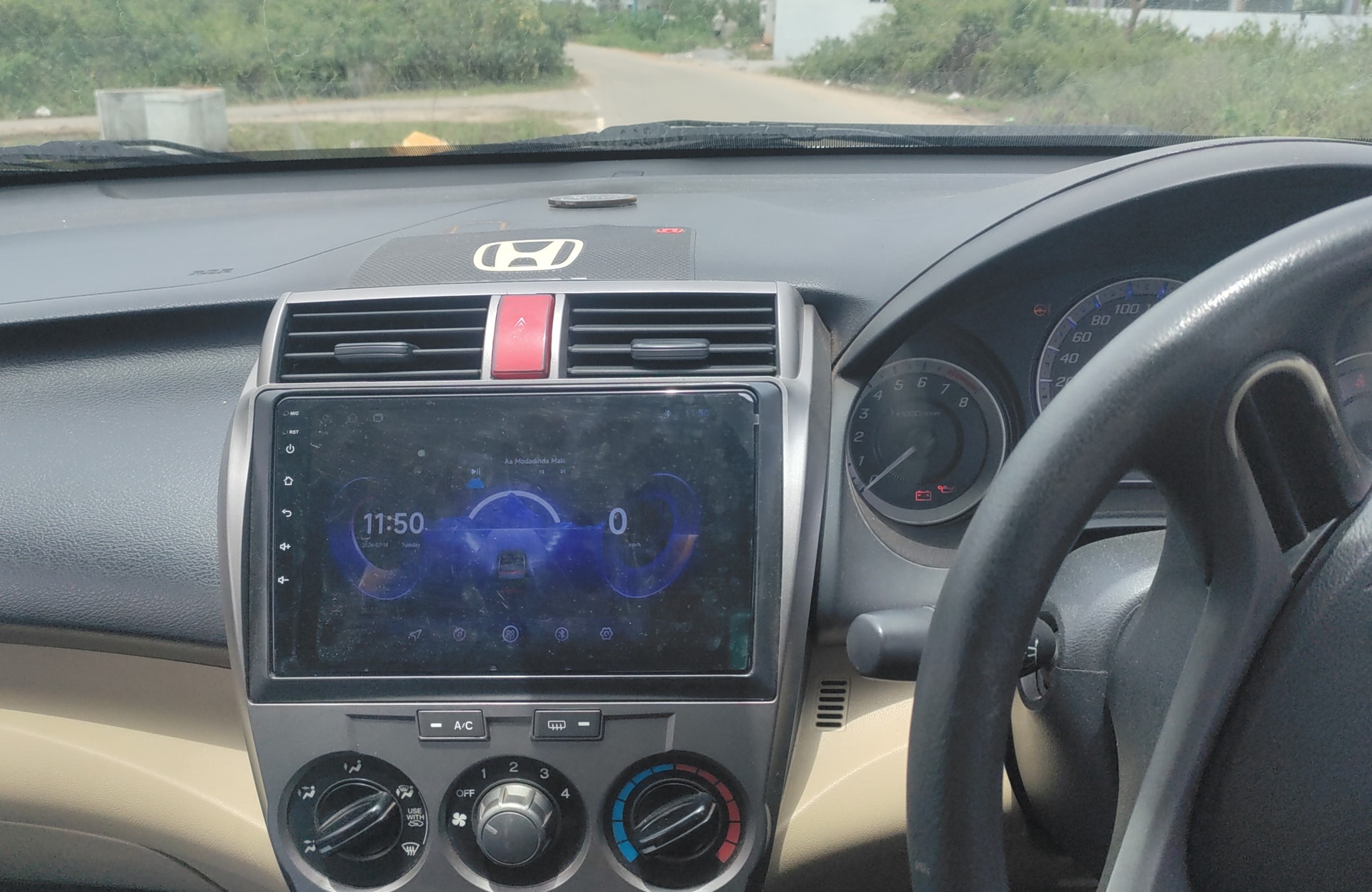 View 2012 Honda City 1.5 E MT Image 4 Used 2012 Honda City 1.5 E MT Image 4