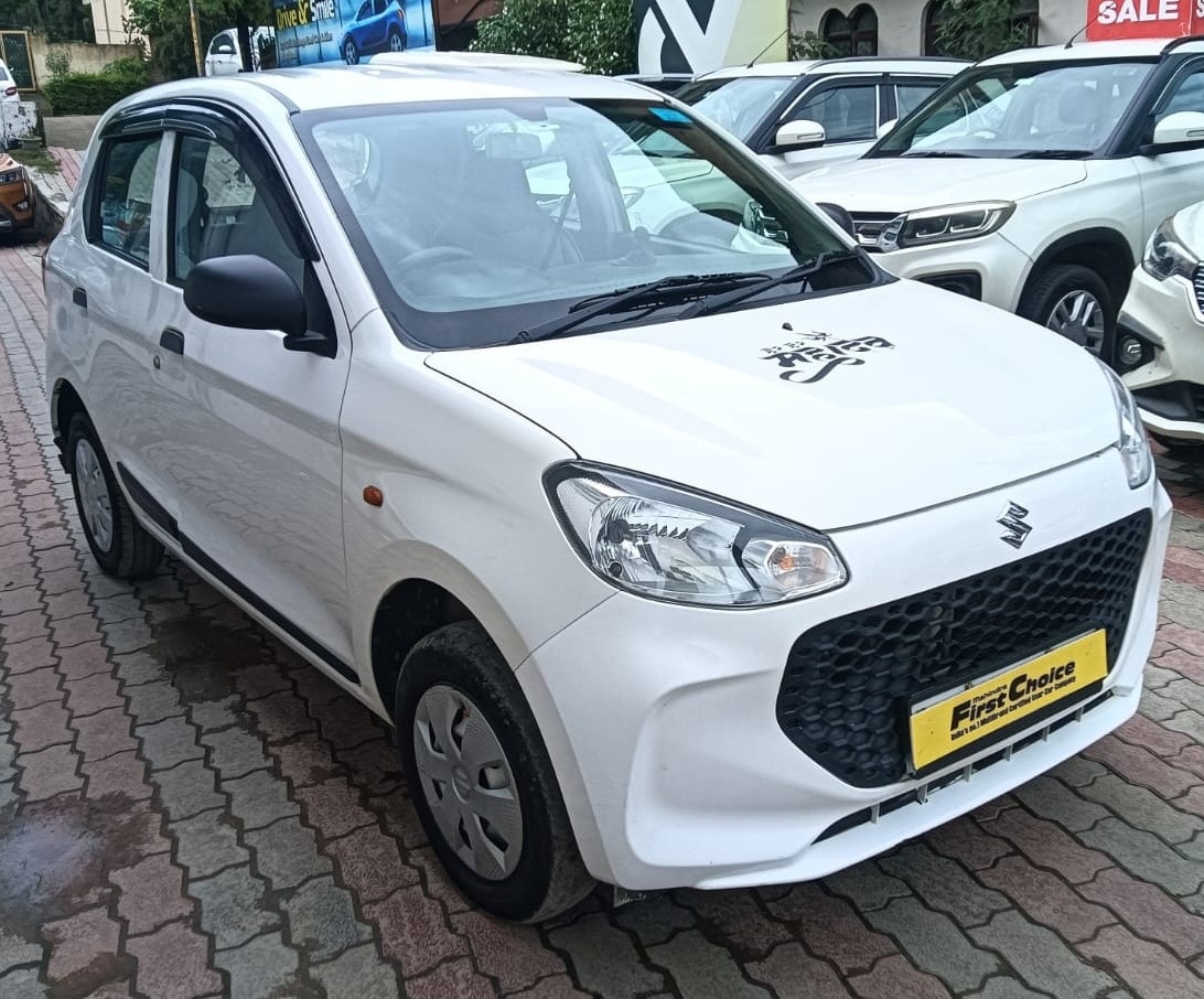 View 2024 Maruti Suzuki Alto K10 LXI Image 10 Used 2024 Maruti Suzuki Alto K10 LXI Image 10