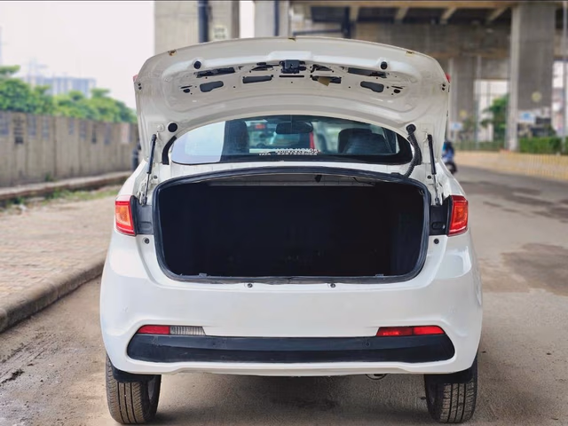 View Tata Tigor Image 15 Used Tata Tigor Image 15