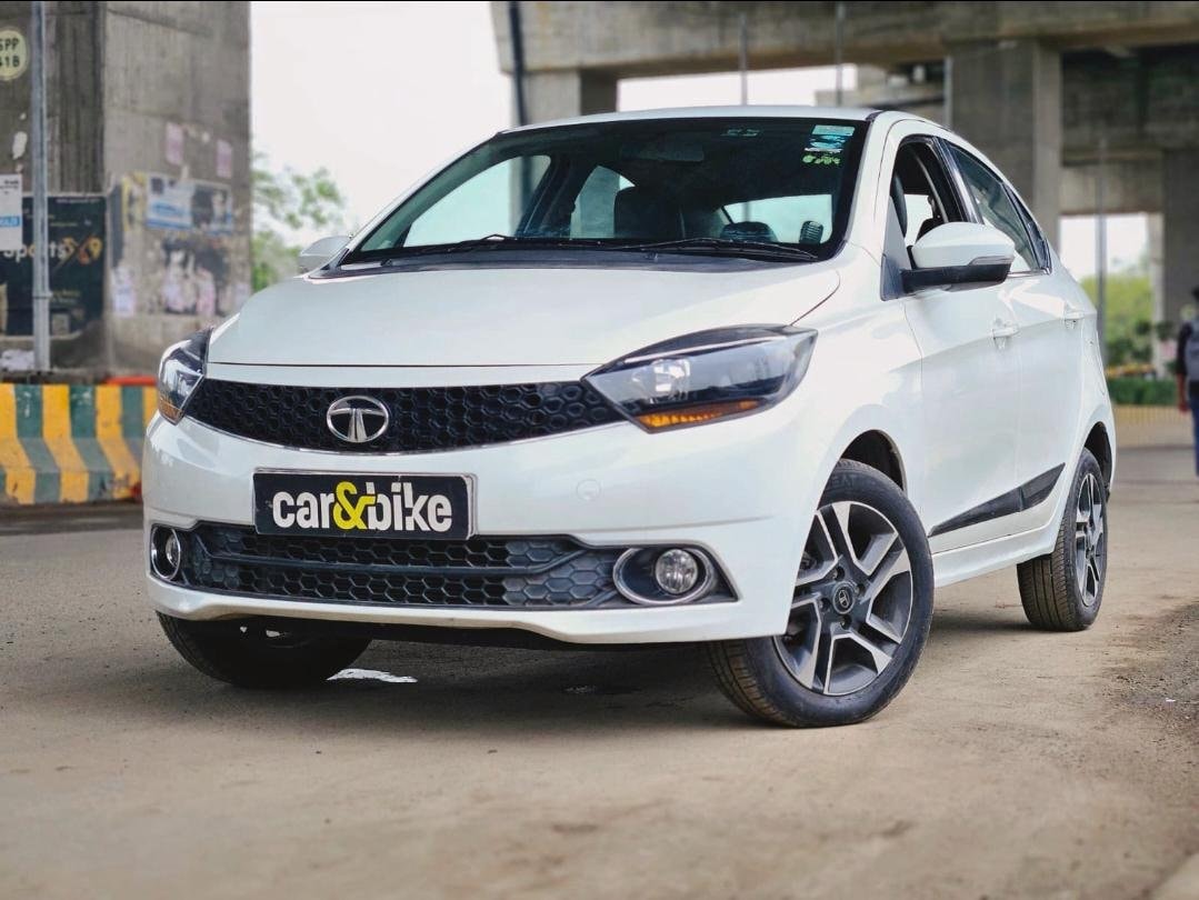 View 2018 Tata Tigor XZ (O) Petrol Image 5 Used 2018 Tata Tigor XZ (O) Petrol Image 5