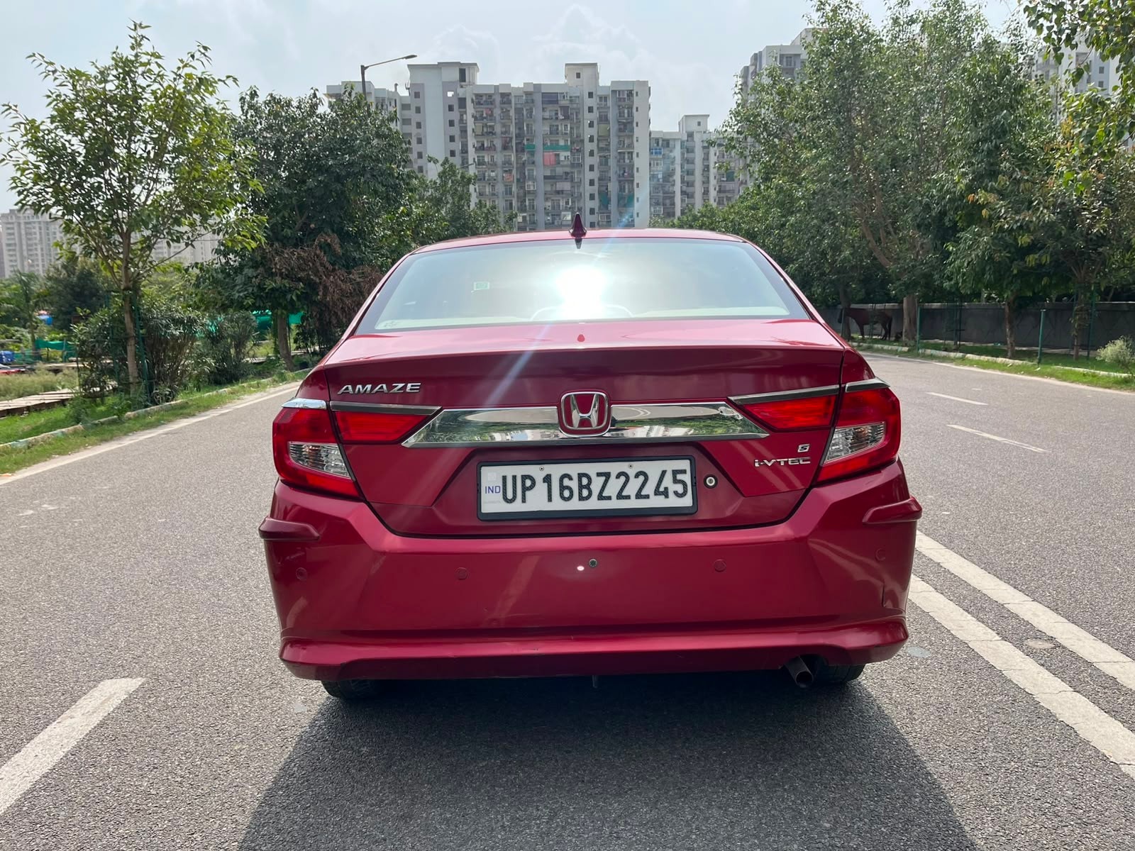 View 2018 Honda Amaze S MT Petrol BS IV Image 4 Used 2018 Honda Amaze S MT Petrol BS IV Image 4