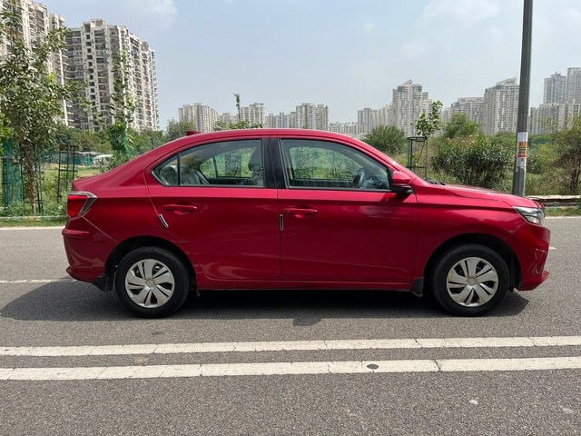 View Honda Amaze Image 8 Used Honda Amaze Image 8