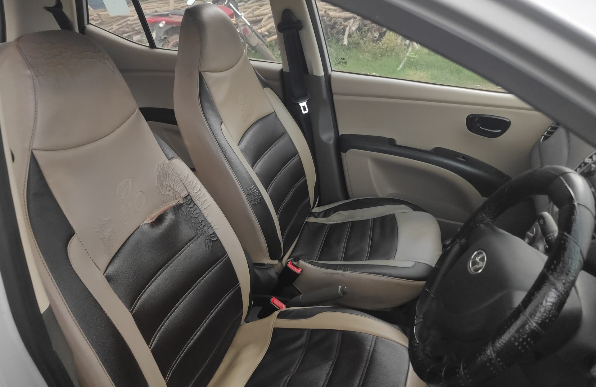 View 2015 Hyundai i10 1.1 Magna Image 11 Used 2015 Hyundai i10 1.1 Magna Image 11