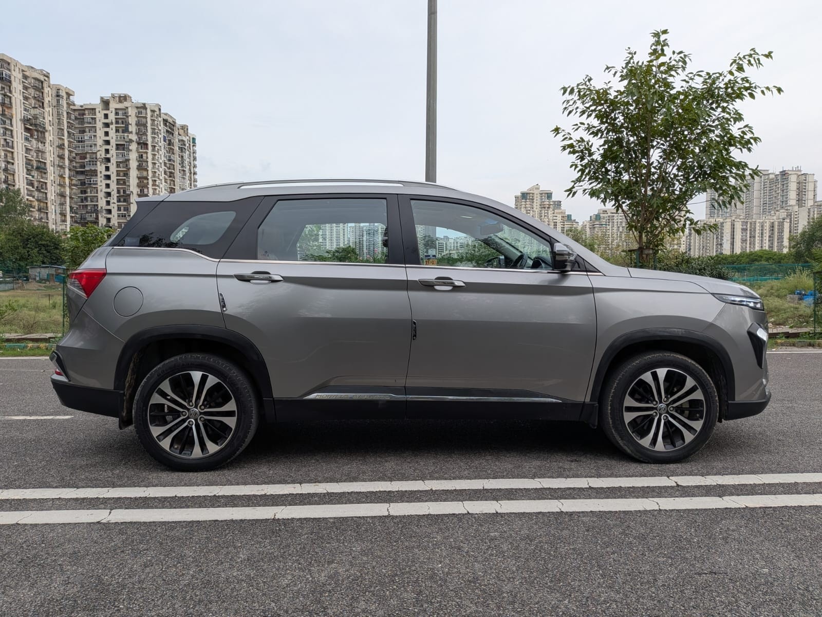 View 2022 MG Hector Plus Sharp CVT Petrol Image 15 Used 2022 MG Hector Plus Sharp CVT Petrol Image 15