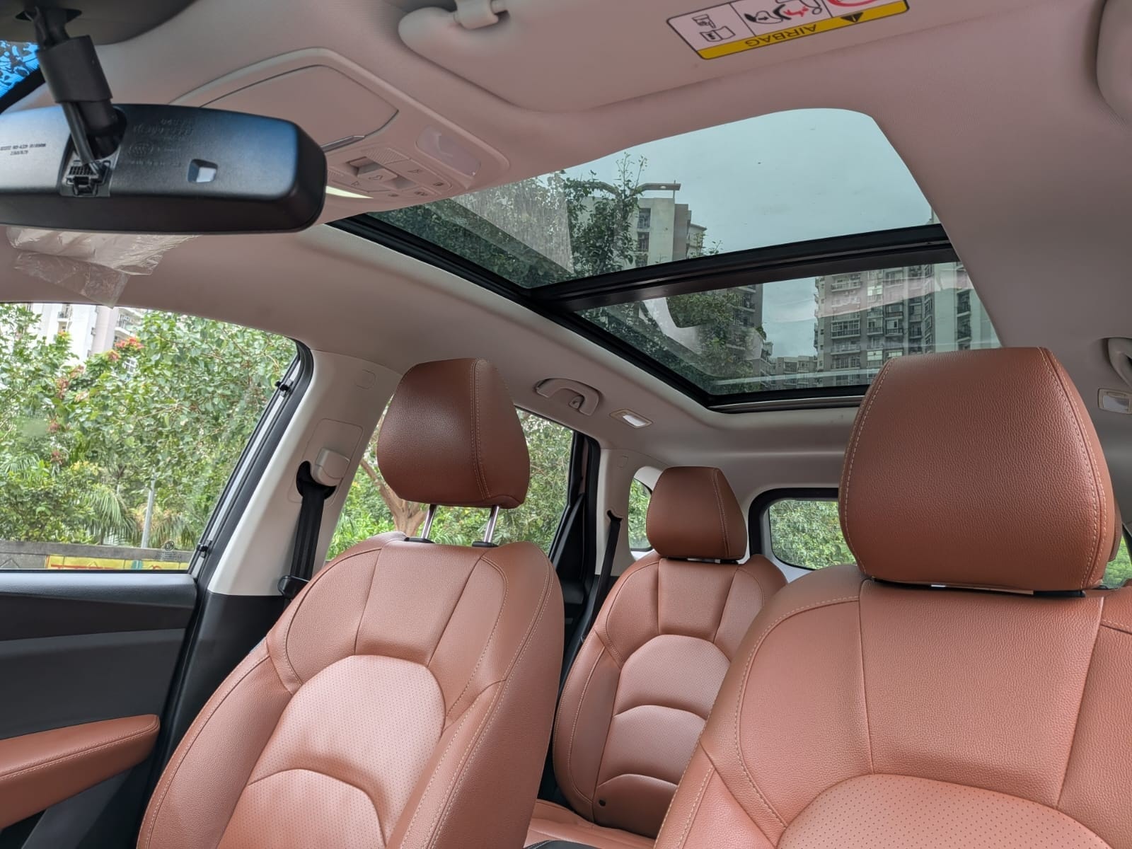View 2022 MG Hector Plus Sharp CVT Petrol Image 14 Used 2022 MG Hector Plus Sharp CVT Petrol Image 14