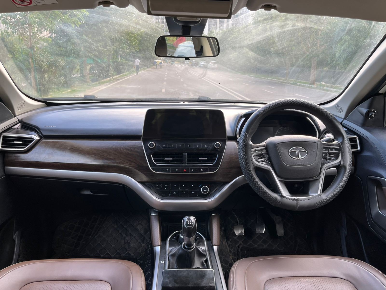View 2019 Tata Harrier XZ Image 9 Used 2019 Tata Harrier XZ Image 9