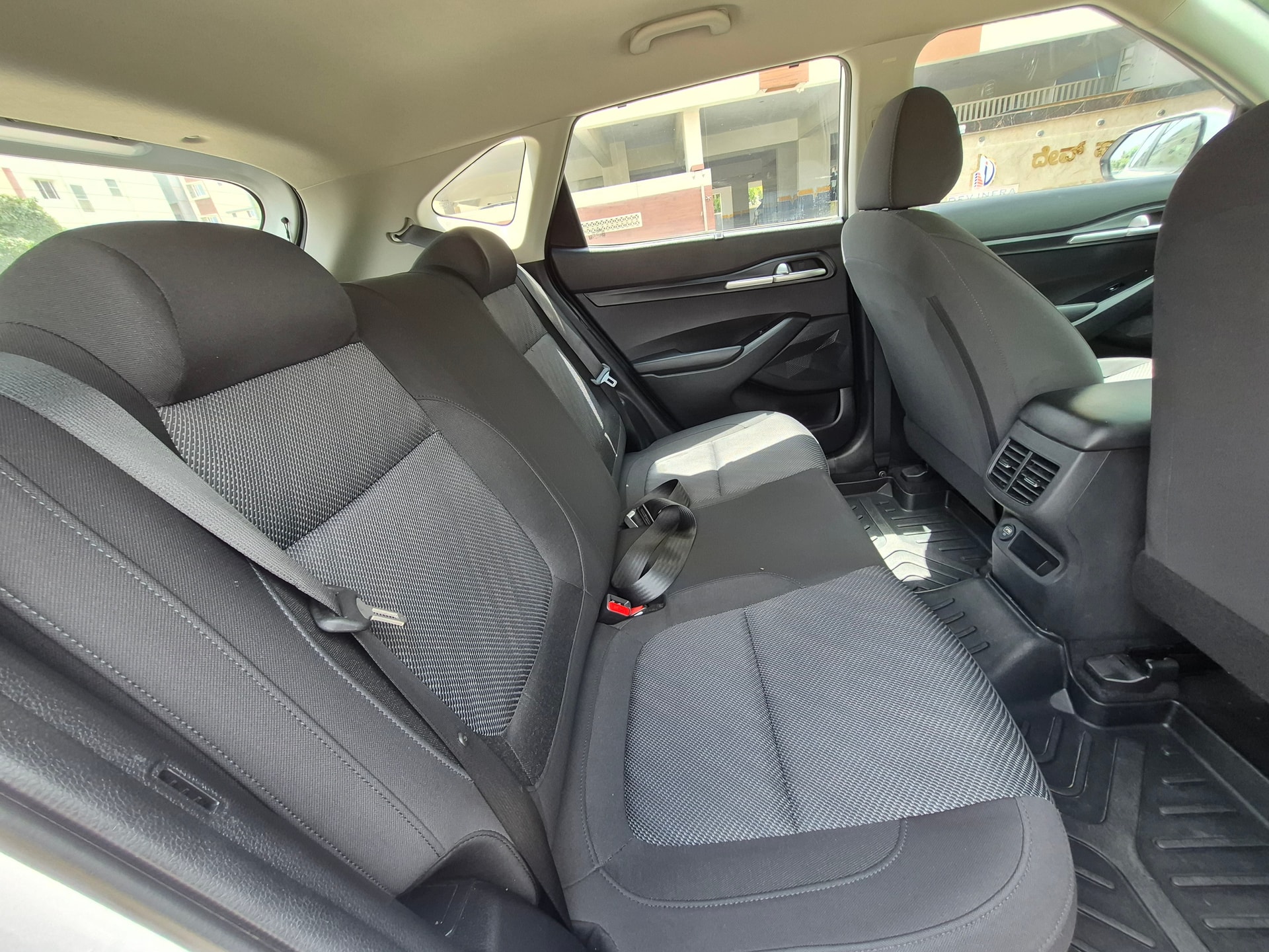 View 2022 Kia Seltos Smartstream G1.5 6MT HTK Plus Image 12 Used 2022 Kia Seltos Smartstream G1.5 6MT HTK Plus Image 12
