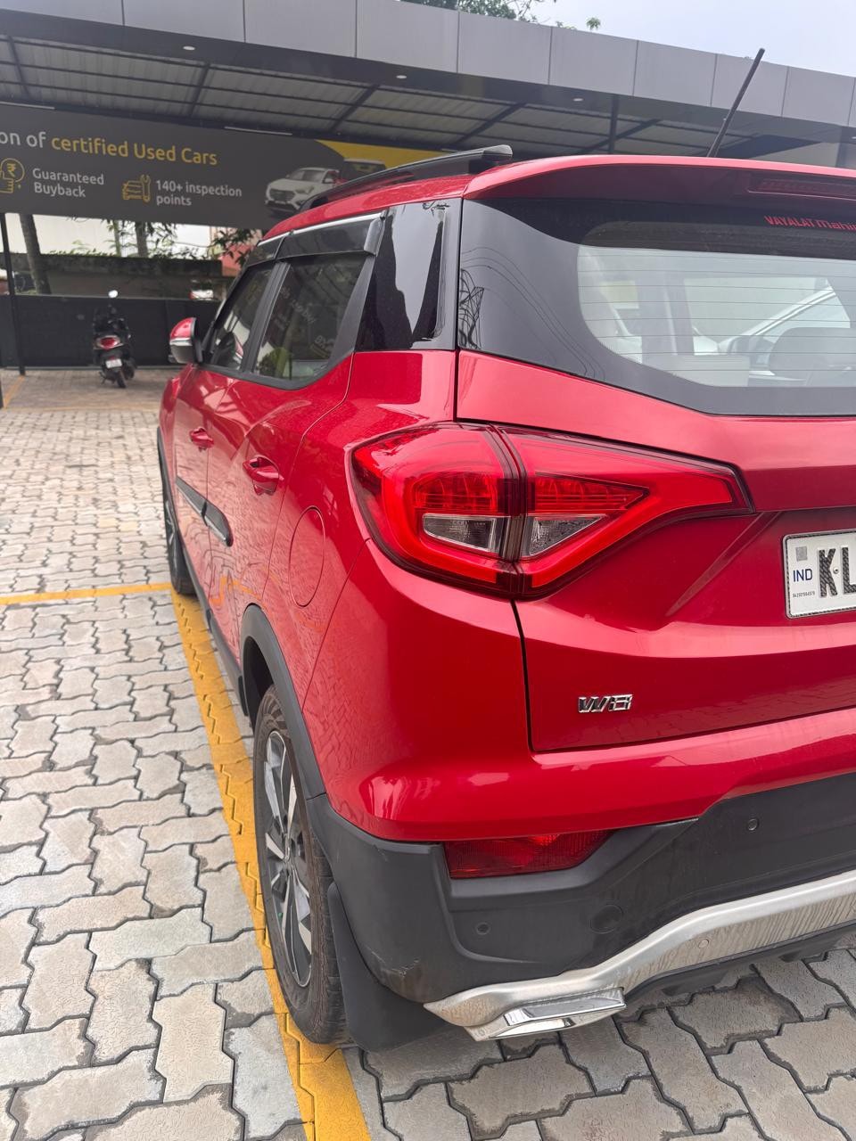 Used 2021 Mahindra XUV300 Used 2021 Mahindra XUV300