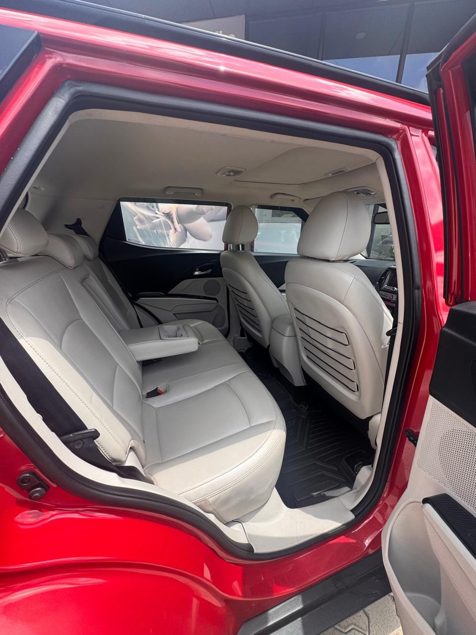 Used 2021 Mahindra XUV300 Used 2021 Mahindra XUV300
