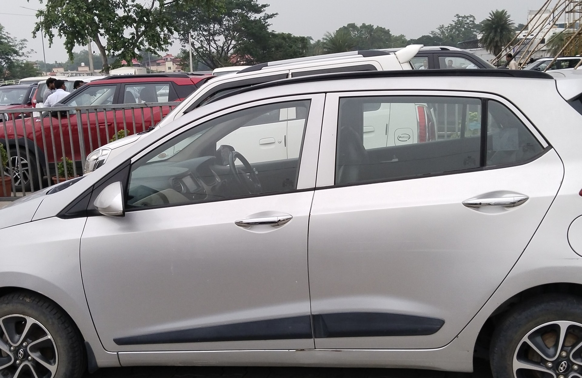 Used 2017 Hyundai Grand i10 Used 2017 Hyundai Grand i10