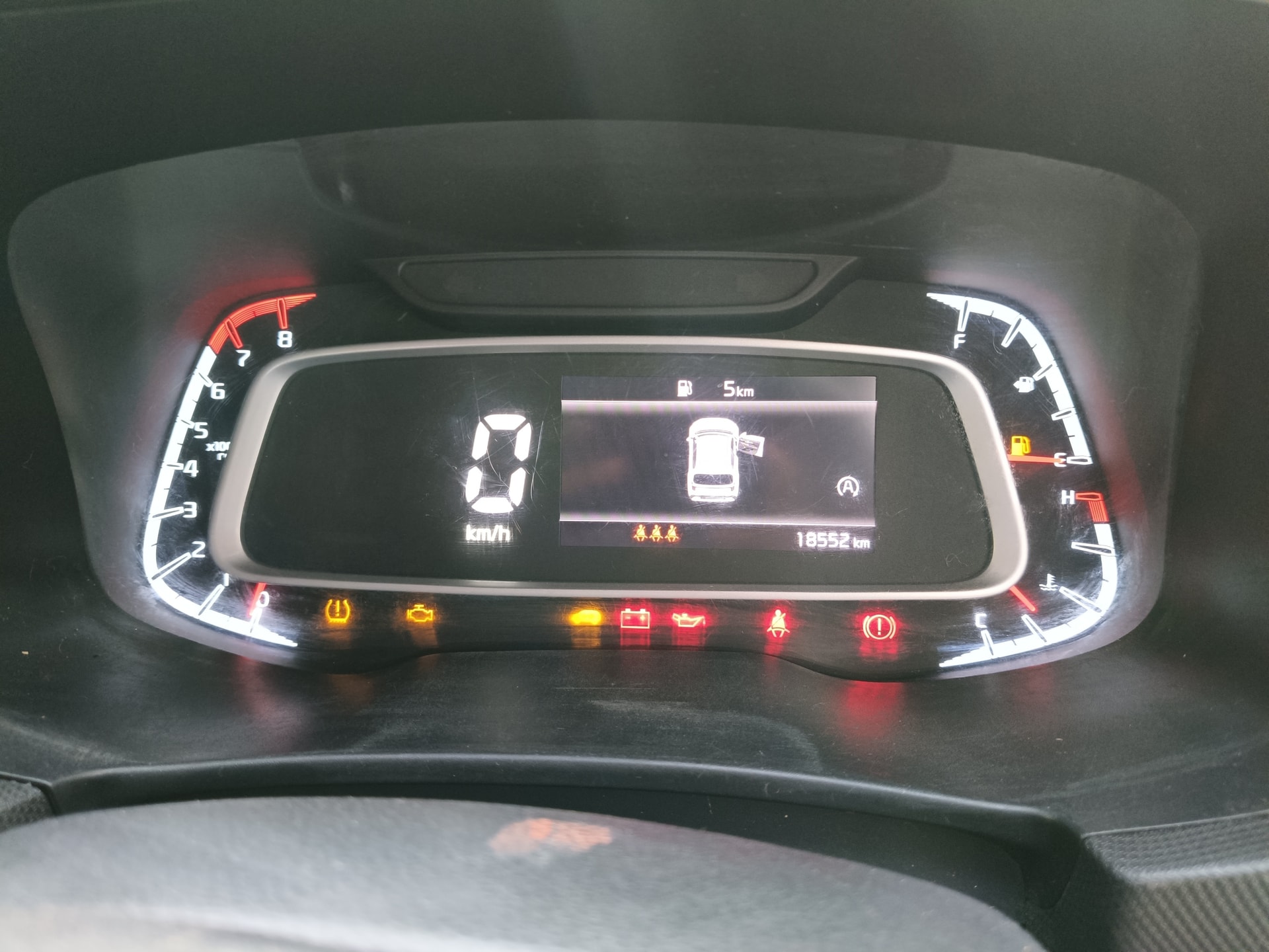 View 2025 Kia Sonet HTE Petrol Image 9 Used 2025 Kia Sonet HTE Petrol Image 9
