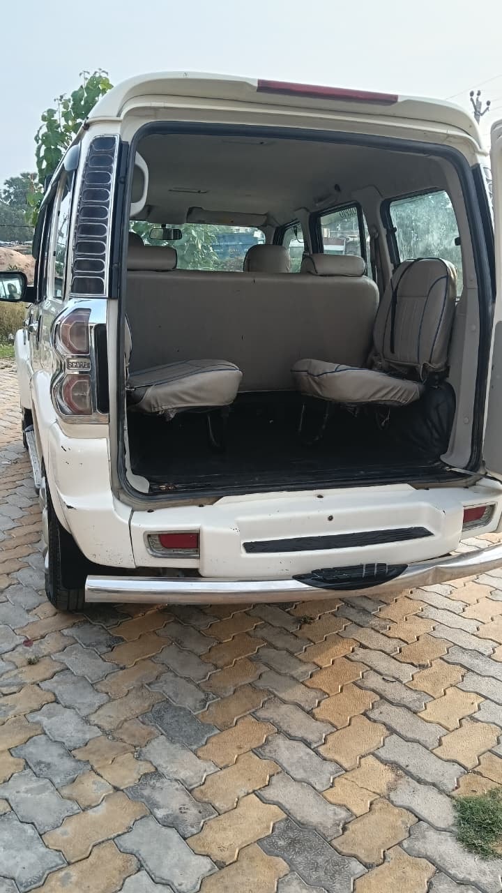 View 2016 Mahindra Scorpio S2 2WD Image 17 Used 2016 Mahindra Scorpio S2 2WD Image 17