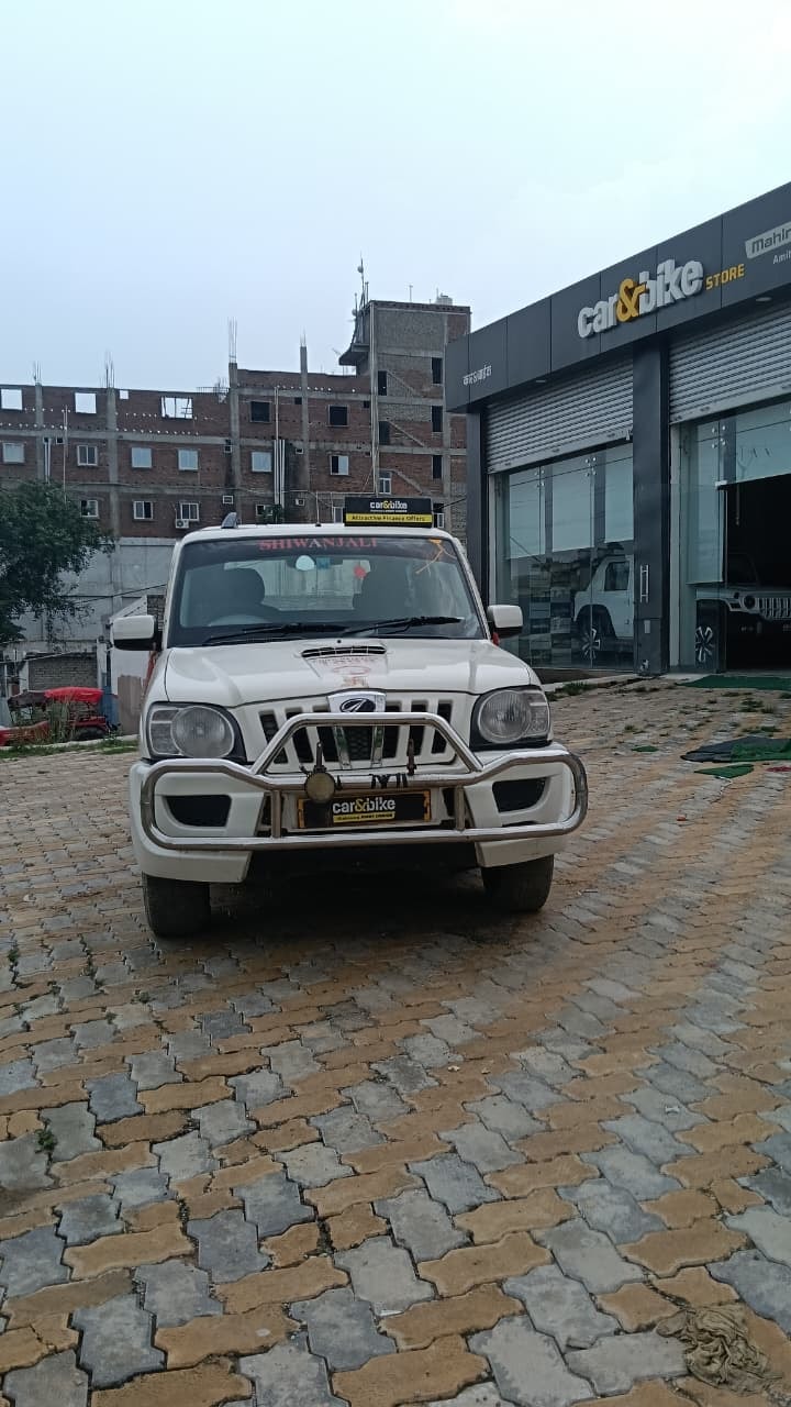 View 2013 Mahindra Scorpio S4 Plus 4WD 1.99 Litre Image 2 Used 2013 Mahindra Scorpio S4 Plus 4WD 1.99 Litre Image 2