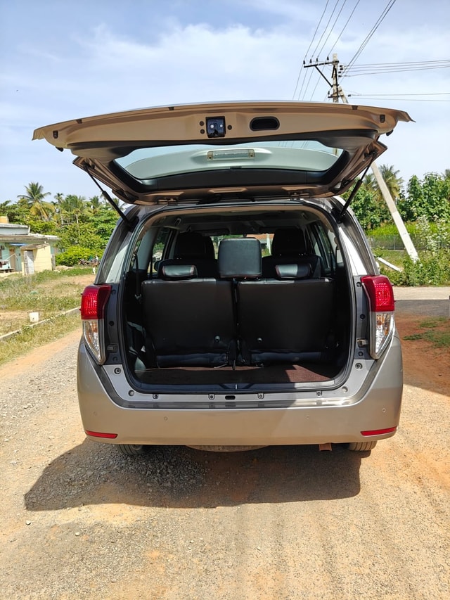 View Toyota Innova Crysta Image 16 Used Toyota Innova Crysta Image 16