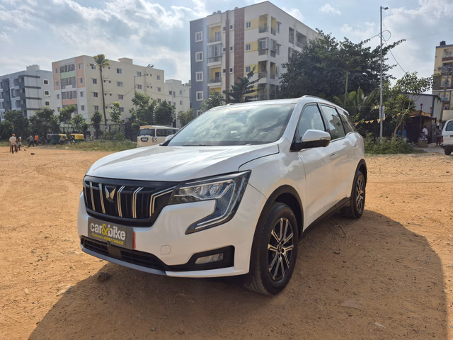 View Mahindra XUV700 Image 1 Used Mahindra XUV700 Image 1