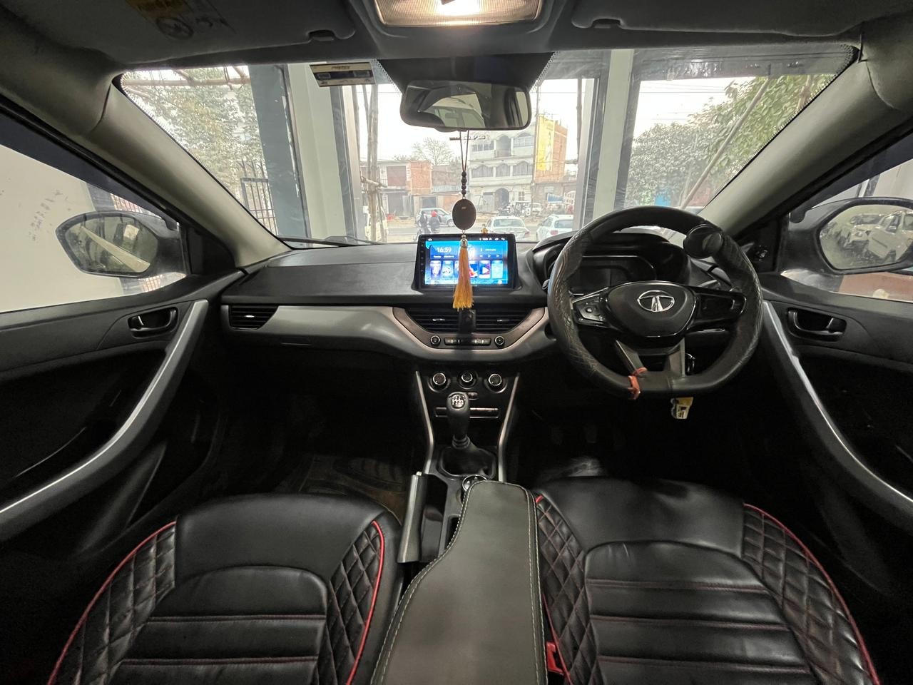 View 2021 Tata Nexon Revotorq XM (S) Image 13 Used 2021 Tata Nexon Revotorq XM (S) Image 13