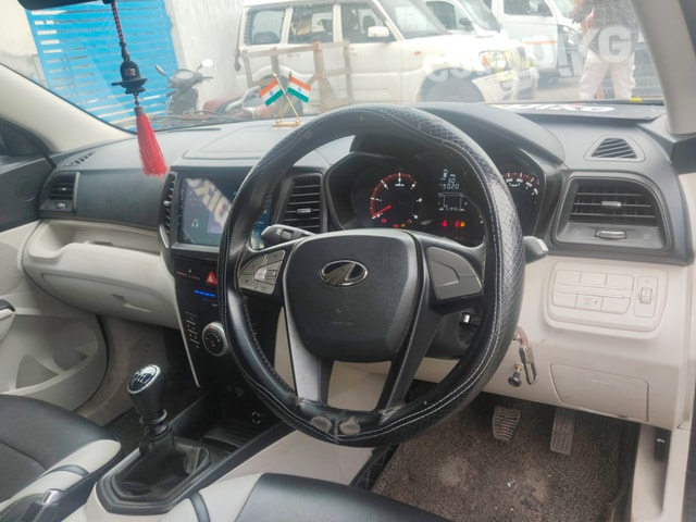 View Mahindra XUV300 Image 9 Used Mahindra XUV300 Image 9
