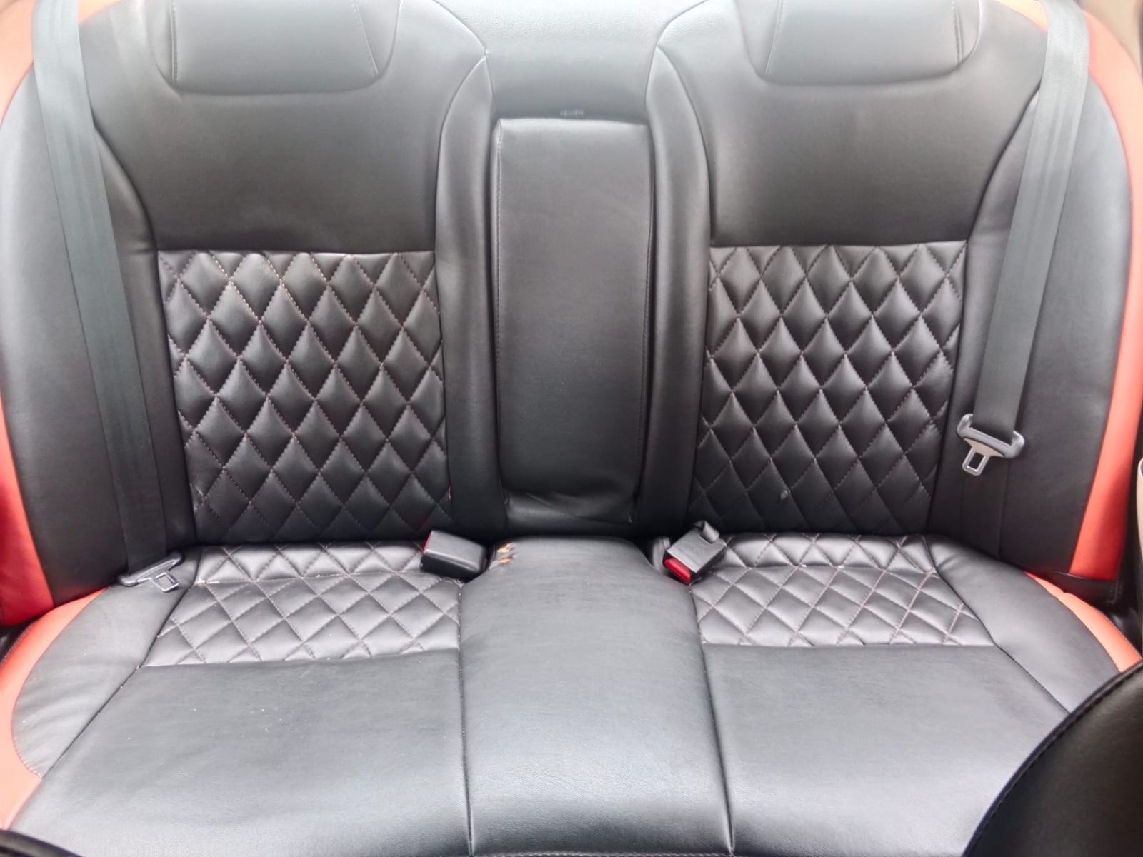 View 2019 Honda Amaze VX MT Petrol BS IV Image 4 Used 2019 Honda Amaze VX MT Petrol BS IV Image 4