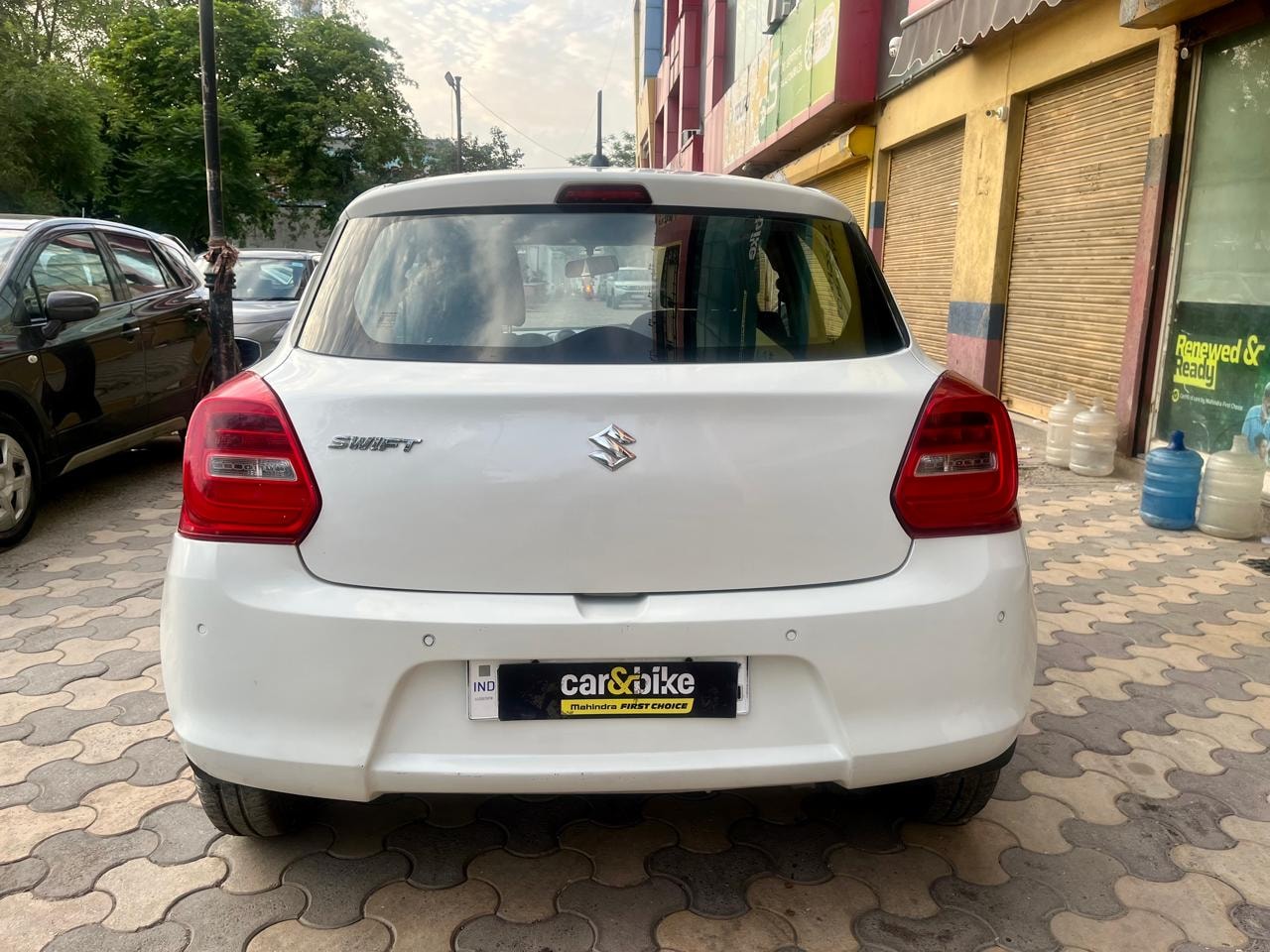 View 2019 Maruti Suzuki Swift VXI AGS BS IV Image 17 Used 2019 Maruti Suzuki Swift VXI AGS BS IV Image 17