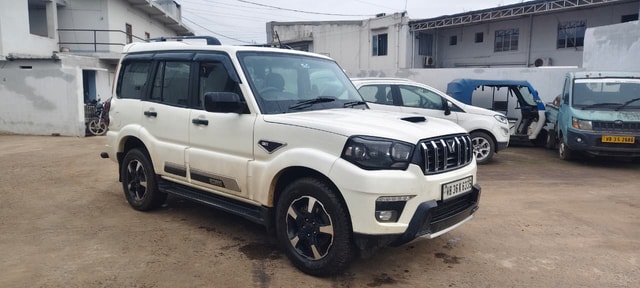 View Mahindra Scorpio Image 11 Used Mahindra Scorpio Image 11