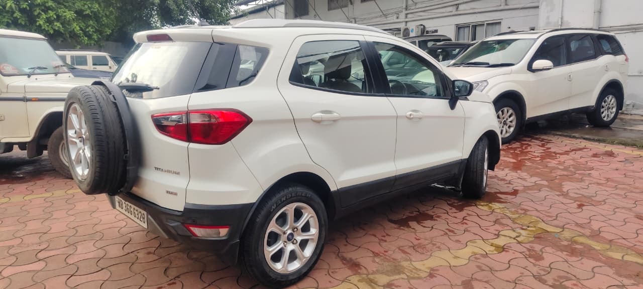 View 2019 Ford EcoSport 1.5 TDCi Diesel Titanium Plus BS IV Image 12 Used 2019 Ford EcoSport 1.5 TDCi Diesel Titanium Plus BS IV Image 12