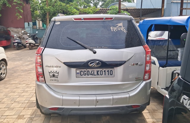 View Mahindra XUV500 Image 3 Used Mahindra XUV500 Image 3