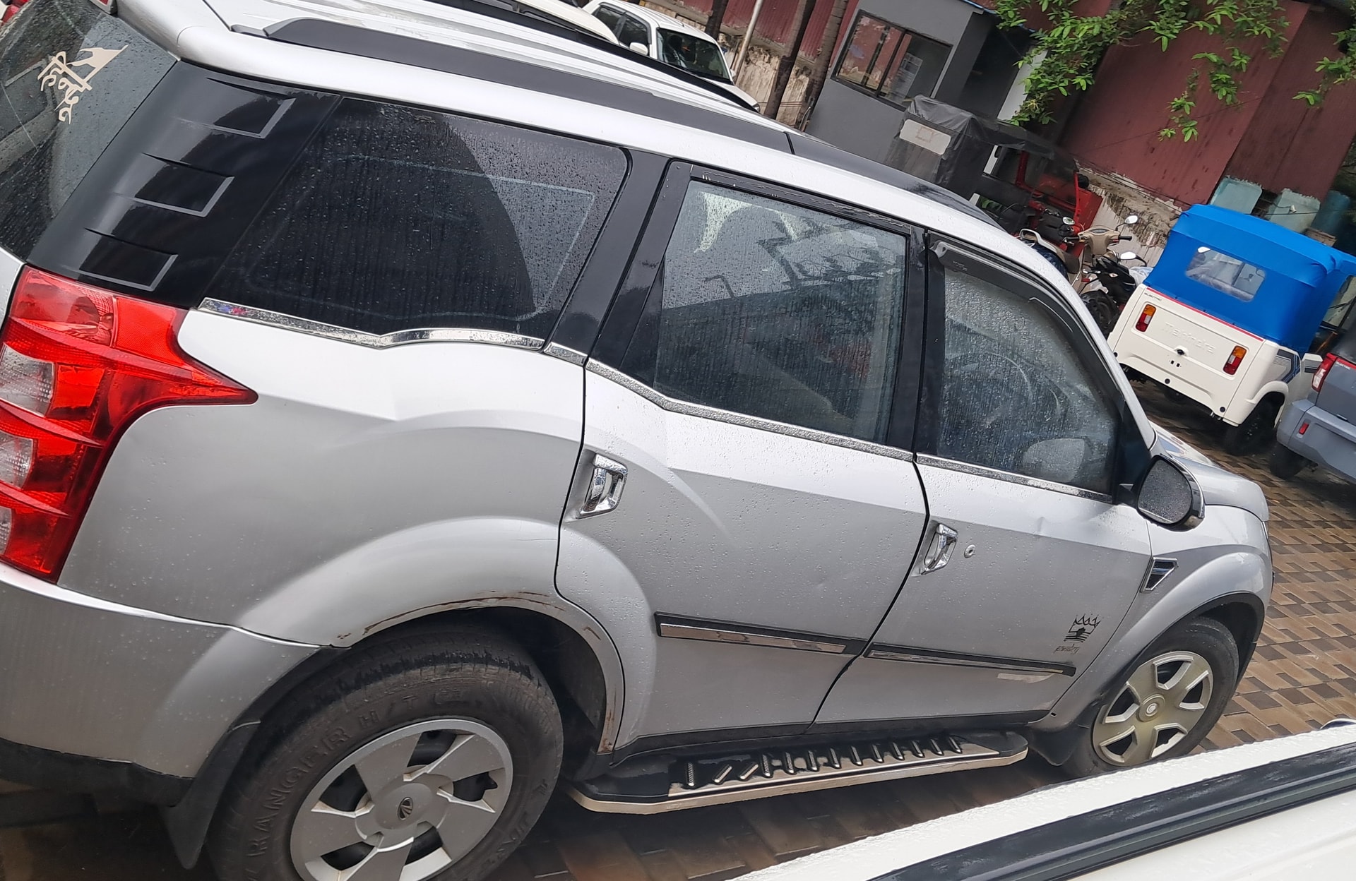 Used 2016 Mahindra XUV500 Used 2016 Mahindra XUV500