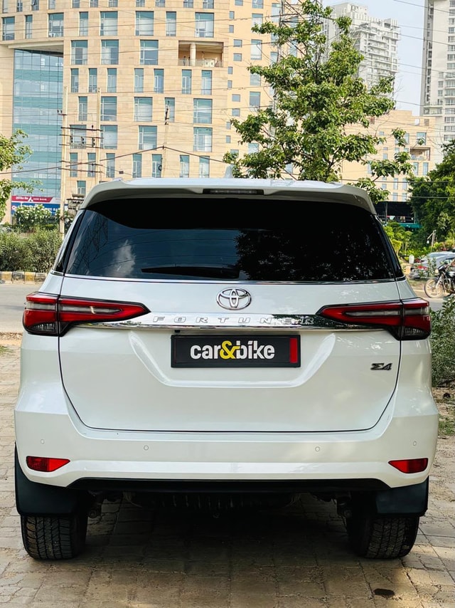 View Toyota Fortuner Image 4 Used Toyota Fortuner Image 4