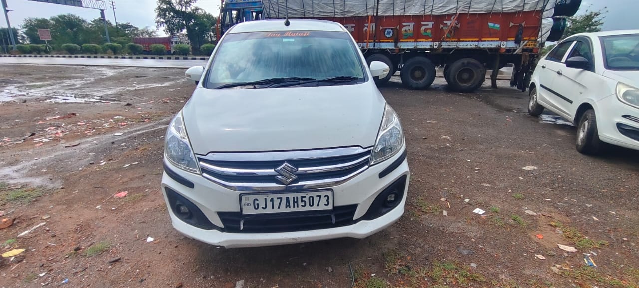 View 2014 Maruti Suzuki Ertiga VDI Image 2 Used 2014 Maruti Suzuki Ertiga VDI Image 2