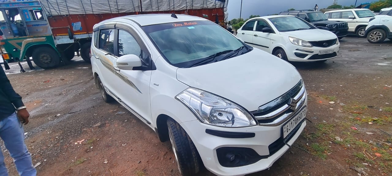 View 2014 Maruti Suzuki Ertiga VDI Image 11 Used 2014 Maruti Suzuki Ertiga VDI Image 11