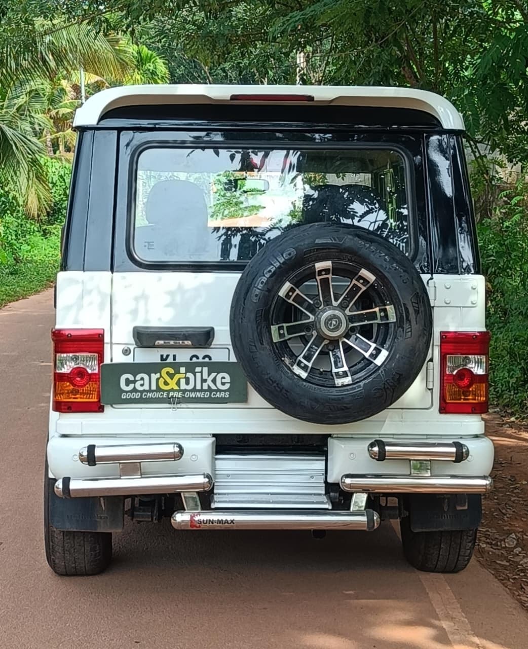 View 2012 Mahindra Bolero SLX BS3 Image 4 Used 2012 Mahindra Bolero SLX BS3 Image 4