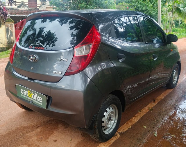 View Hyundai EON Image 16 Used Hyundai EON Image 16
