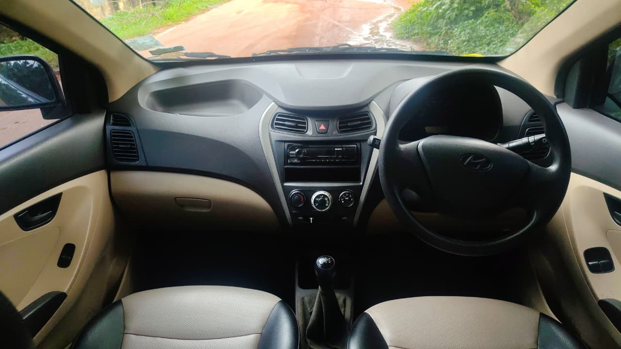 Used 2015 Hyundai EON Used 2015 Hyundai EON