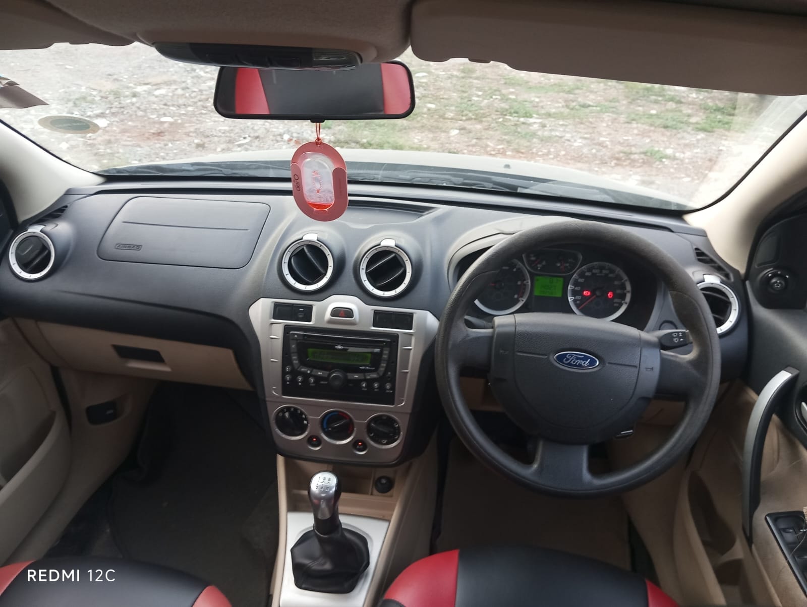 View 2014 Ford Fiesta Classic 1.4 Duratorq Titanium Image 9 Used 2014 Ford Fiesta Classic 1.4 Duratorq Titanium Image 9