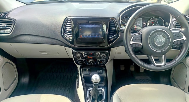 View Jeep Compass Image 9 Used Jeep Compass Image 9