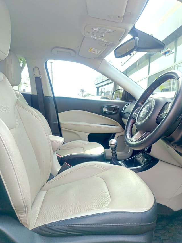 View Jeep Compass Image 3 Used Jeep Compass Image 3