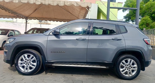 View Jeep Compass Image 6 Used Jeep Compass Image 6