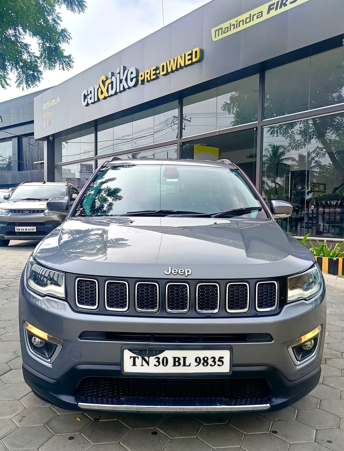 View 2018 Jeep Compass Limited 4X4 2.0 Diesel BS IV Image 2 Used 2018 Jeep Compass Limited 4X4 2.0 Diesel BS IV Image 2