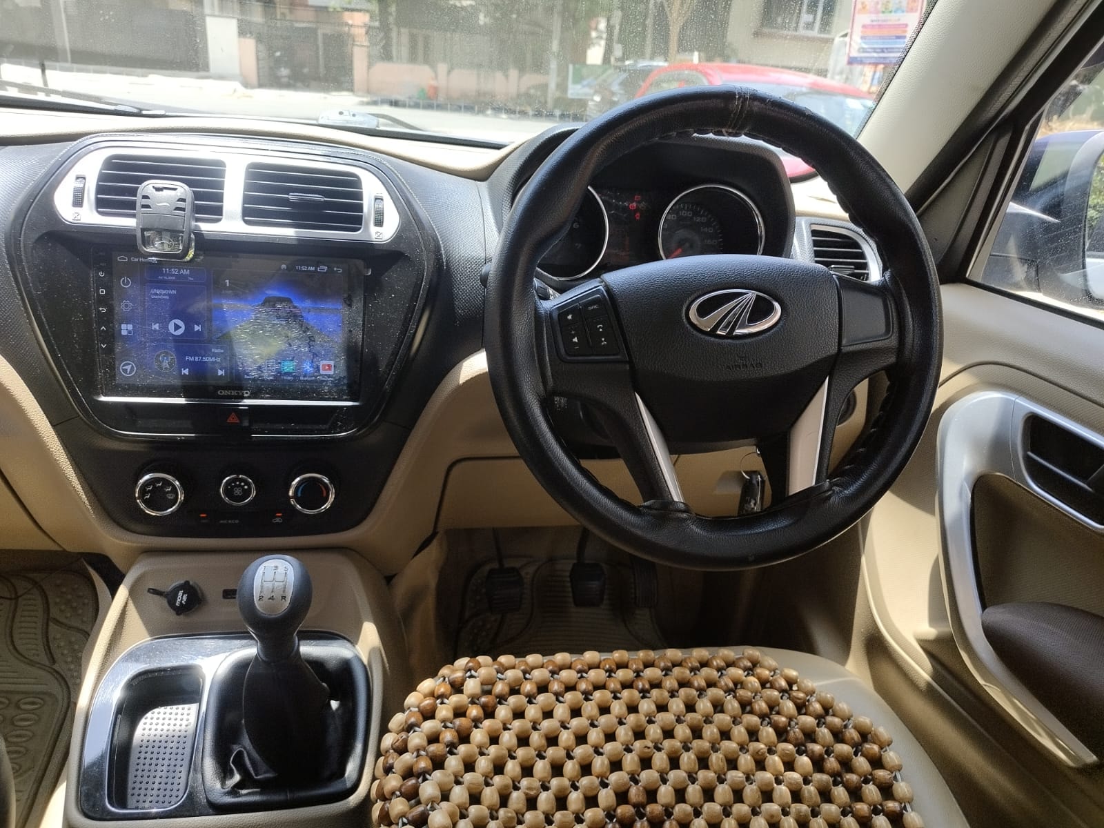 Used 2017 Mahindra TUV300 Used 2017 Mahindra TUV300