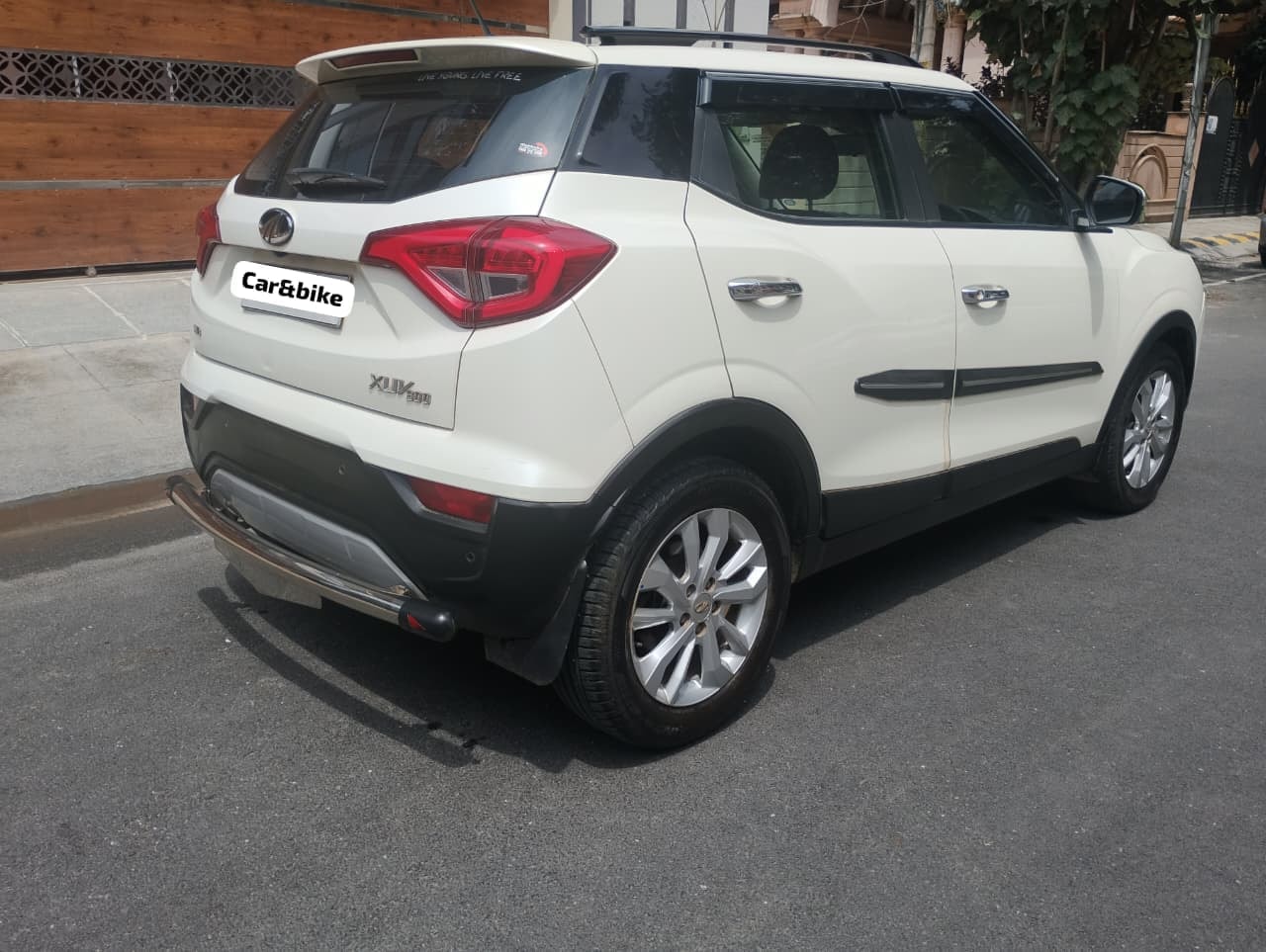View 2020 Mahindra XUV300 W8 Petrol Image 4 Used 2020 Mahindra XUV300 W8 Petrol Image 4