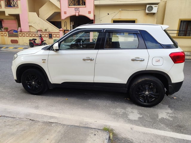 View Maruti Suzuki Vitara Brezza Image 6 Used Maruti Suzuki Vitara Brezza Image 6