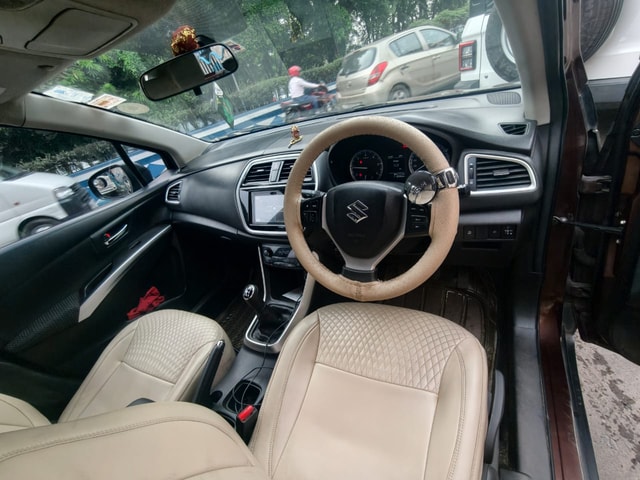 View Maruti Suzuki S-Cross Image 6 Used Maruti Suzuki S-Cross Image 6