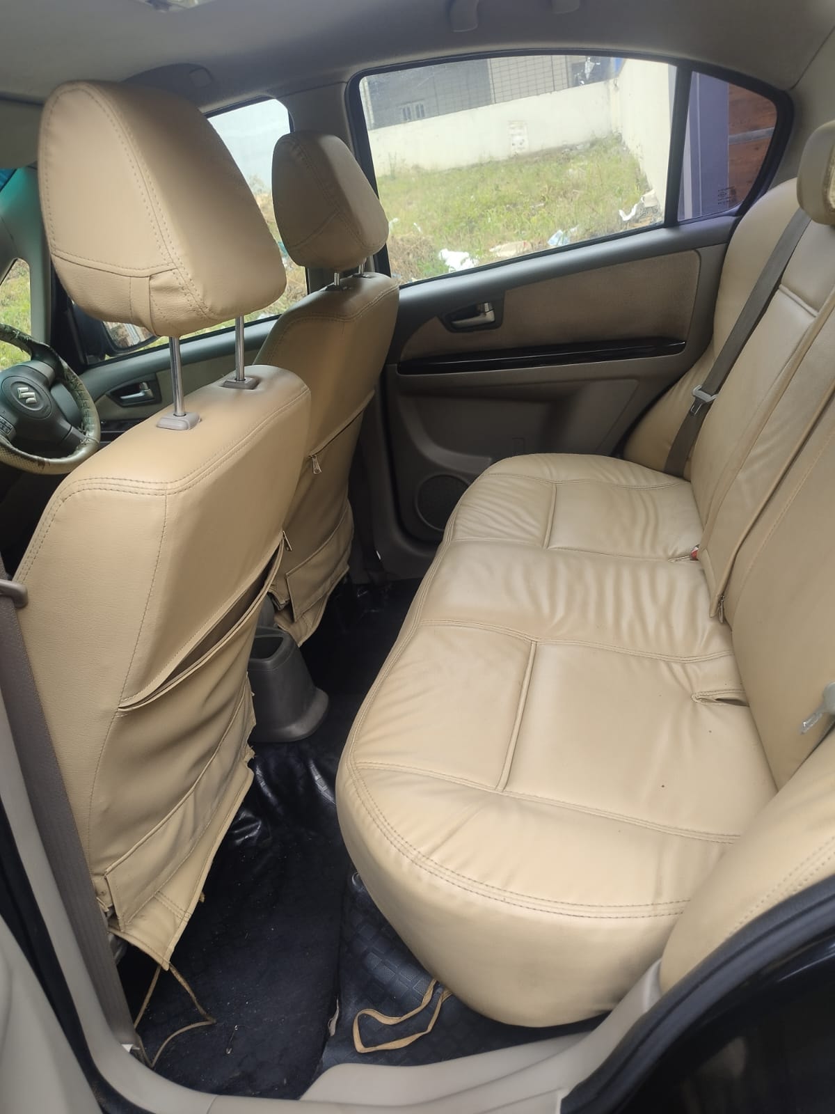 Used 2011 Maruti Suzuki SX4 Used 2011 Maruti Suzuki SX4