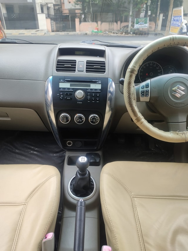 View Maruti Suzuki SX4 Image 11 Used Maruti Suzuki SX4 Image 11