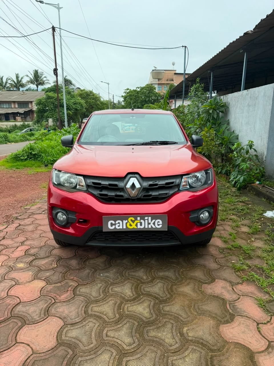 View 2016 Renault Kwid RXT 1.0 (O) BS IV Image 2 Used 2016 Renault Kwid RXT 1.0 (O) BS IV Image 2