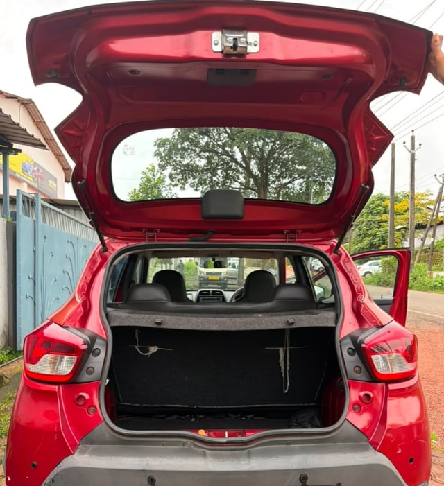 View Renault Kwid Image 17 Used Renault Kwid Image 17