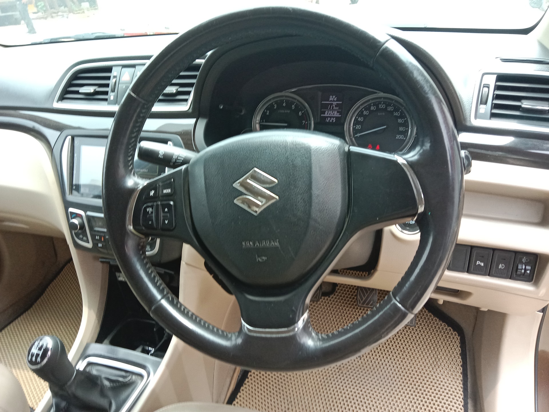 Used 2016 Maruti Suzuki Ciaz Used 2016 Maruti Suzuki Ciaz