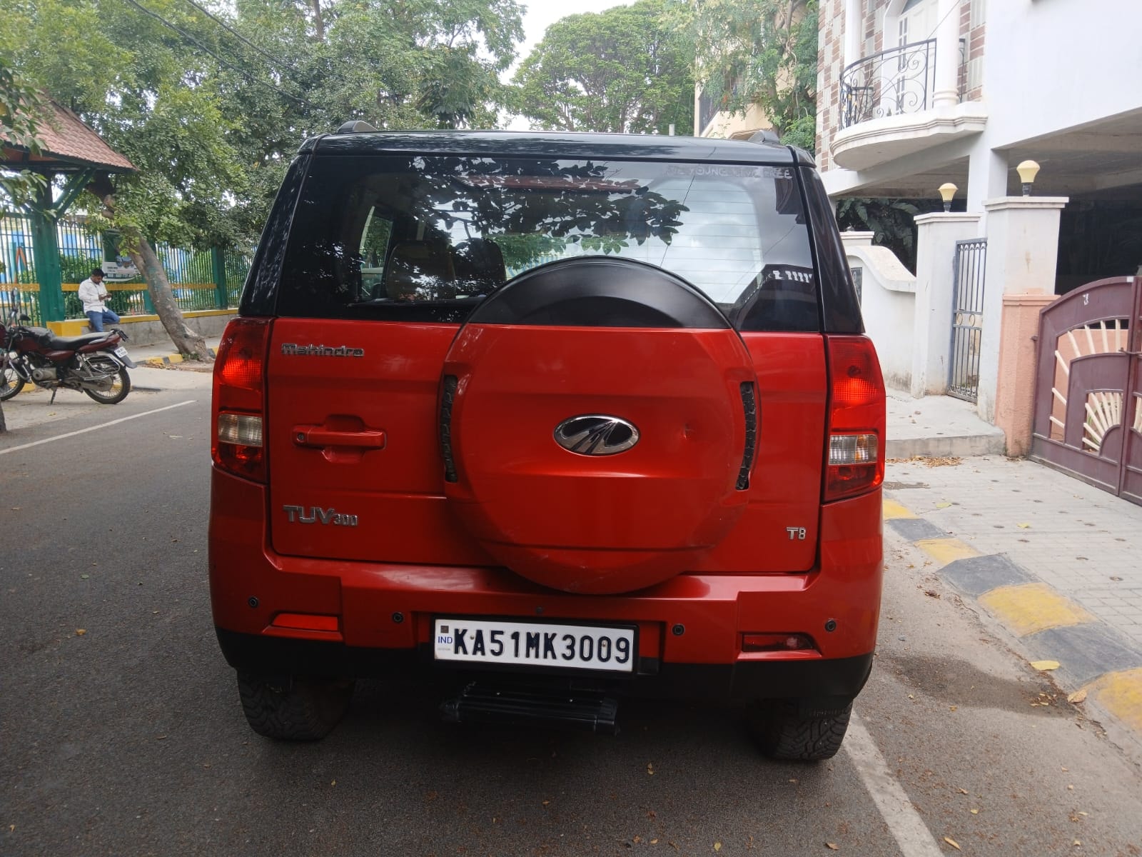 Used 2017 Mahindra TUV300 Used 2017 Mahindra TUV300