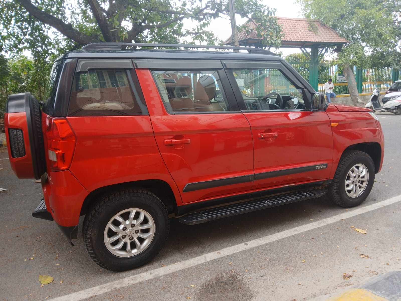 Used 2017 Mahindra TUV300 Used 2017 Mahindra TUV300