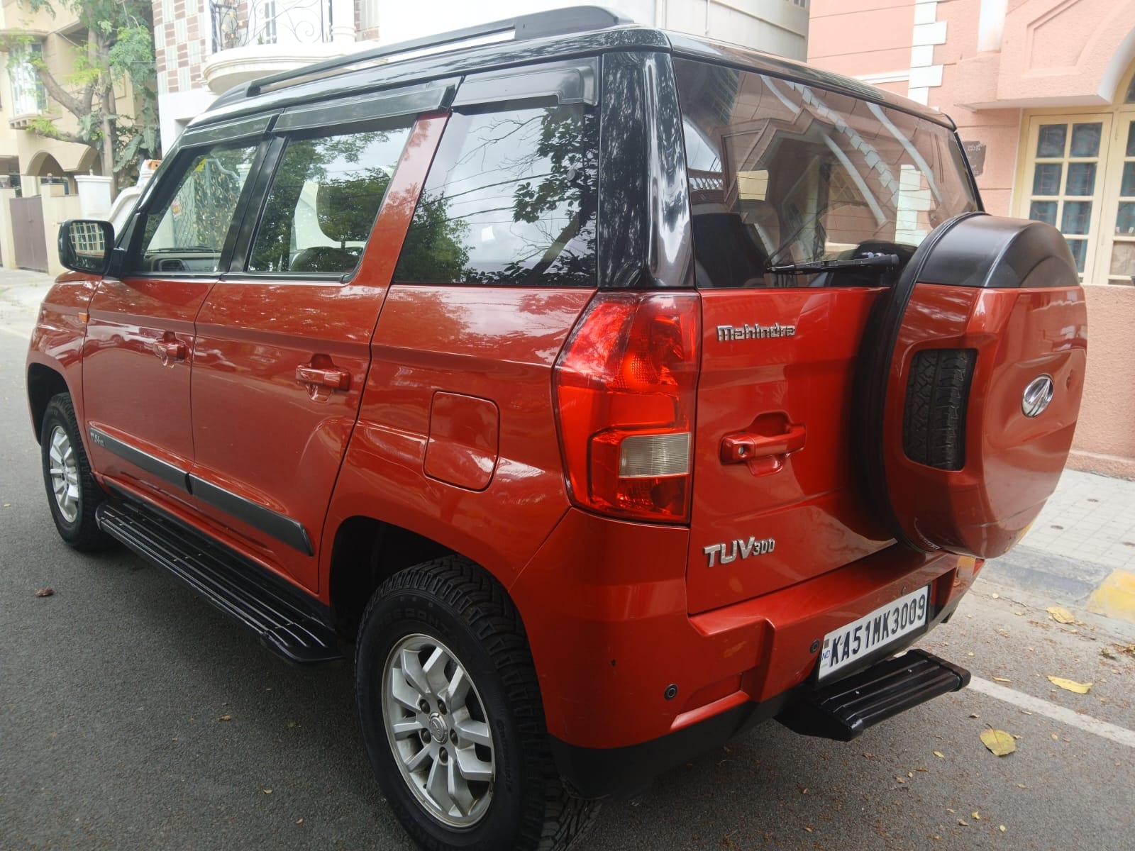 Used 2017 Mahindra TUV300 Used 2017 Mahindra TUV300